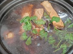 -新兴瓦煲肉骨茶