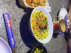 -蛙来哒(华隆步步高店)