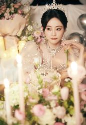 -南京宝娜嫁衣婚纱礼服馆(中央路店)