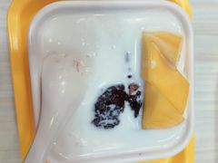芒果椰汁黑糯米-满记甜品(万象城店)