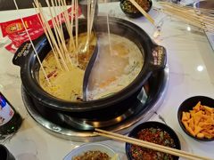 -钢管厂五区小郡肝火锅串串香(清河店)