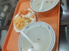 -牛一嘴·兰州牛肉面·大盘鸡(财富中心店)