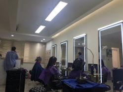 -BM SALON