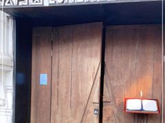 门面-弦月窗LUNETTE BY AMANDA(复兴路店)