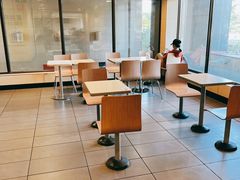 -麦当劳(军博店)
