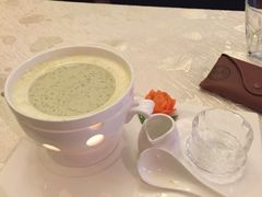 燕庭燕窝下午茶(南京西路店)-燕庭·纯燕窝·甜品下午茶(南京西路店)