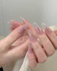 -七月美睫 美甲