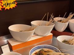 -东西风牛排馆周末烧烤自助(首都机场希尔顿店)
