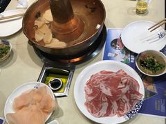 -楼外楼大刀肉传统火锅居(博学路店)