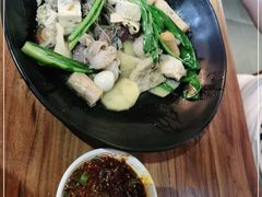 -万记麻辣烫国展总店