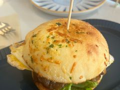 秘制碳烤风味牛堡-必胜客(安盛金马店)