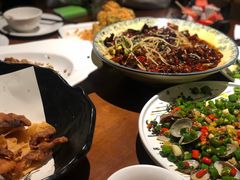 -渝半城经典川粤菜(重庆天地店)