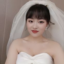 -角色婚纱摄影(中心店)