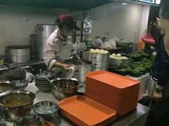 -老新隆牛肉锅贴(新街口店)