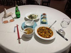 -梅龙镇酒家(南京西路总店)