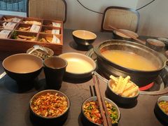 -芸鲜季·云南野生菌餐厅· 云南风物味研社(闵行店)
