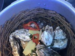 高压锅竹笼生蚝-农家霸王地锅鸡(国顺东路店)