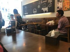 -渝和喵叔米线(南坪万达店)