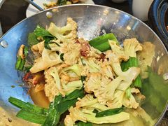 -万重锦·人文川菜馆(骡马市店)