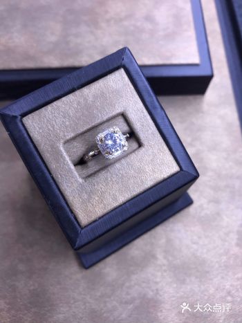 「FANNCY JEWELRY梵致珠宝订制」学生时代