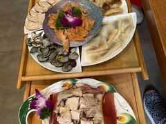 菌菇拼盘-大理董·董家小厨野生菌火锅(古城旗舰店)