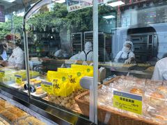 面包甜点陈列柜-鲍师傅糕点(春熙路店)