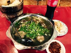 -谢老五跷脚牛肉·非遗传承店