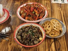 -冶建镜子·老南昌大排档·江西虾王(总店)