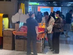 -麦当劳(中山公园龙之梦店)