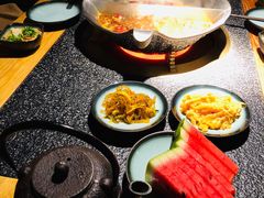 -湊湊火锅·茶憩(新中关购物中心店)