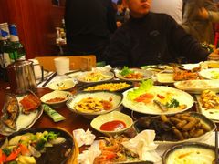 残羹冷炙（根本吃不完）-青瓦餐厅·生鱼片·韩园烤肉(西塔店)