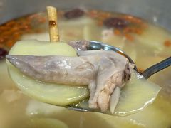 -光头药膳鸡(莱茵小镇店)