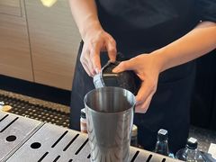 -星巴克臻选(上海合生汇1F店)