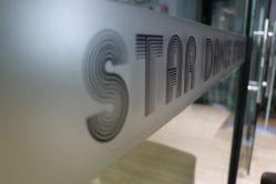 -STAR舞蹈工作室