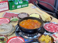 -钱摊摊安顺夺夺粉火锅(宏大广场店)