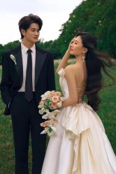 -喜爱高定婚纱摄影