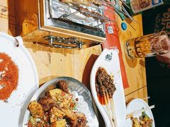 -喝丢一只鞋海鲜烧烤·海肠捞饭(文体街店)