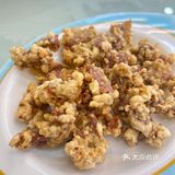 对虾和海蛎也很多，足足的料，满满一大碗