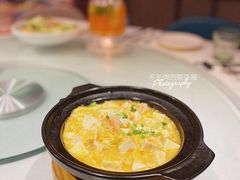 海鲜蟹粉豆腐-港丽餐厅