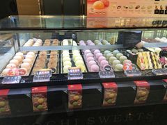 面包甜点陈列柜-西树泡芙(北京金源2店)
