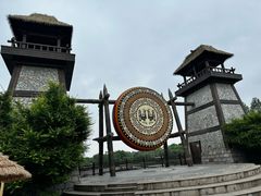 -茅山东方盐湖城景区