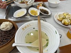 -老西白点心店