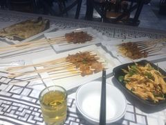 -庞家烧烤客栈(炮台山店)