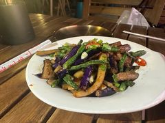 -柴窝堡22号辣子鸡·传承新疆菜