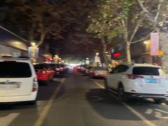 -吴山路夜市