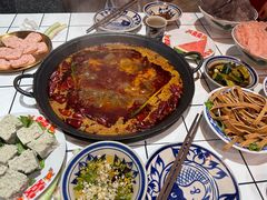 -旧街市鲜货老火锅(大光路店)