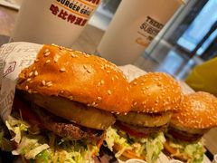 -The Habit Burger Grill 哈比特汉堡(复兴soho店)