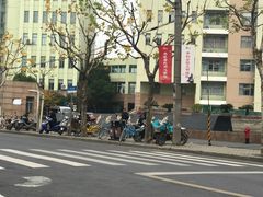 -上海市曹杨职业技术学校