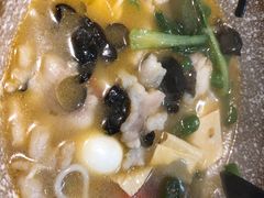 -蒙自源小锅米线(金佰利店)