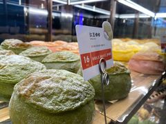 -奈雪的茶(青岛卓悦里INTOWN店)